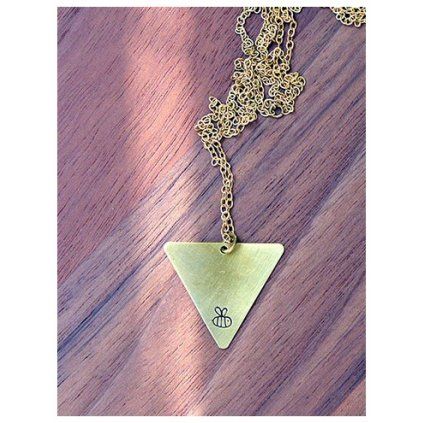 long bee triangle necklace (1)