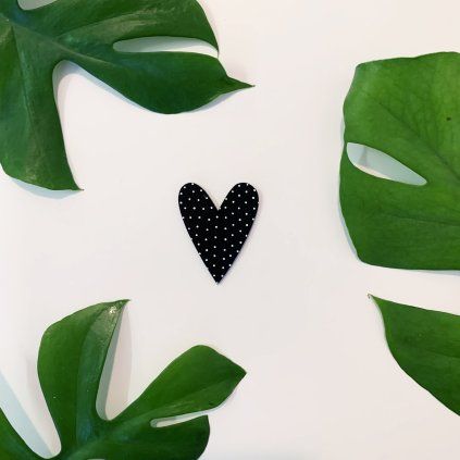 85b srdce černé