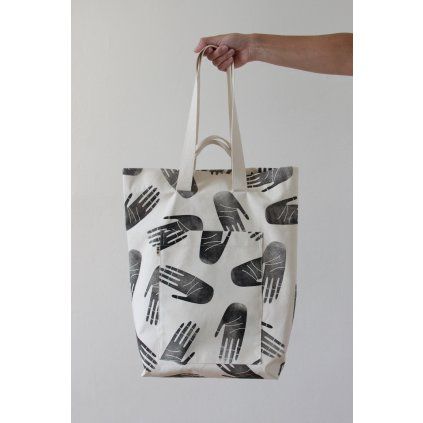 Shopper Hands 02