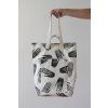 Shopper Hands 02